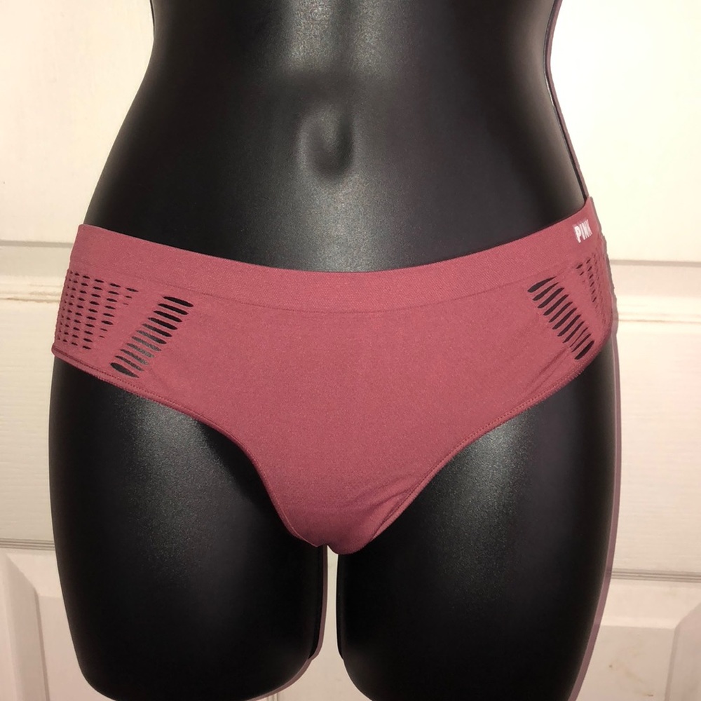 PINK VS Thong Panty